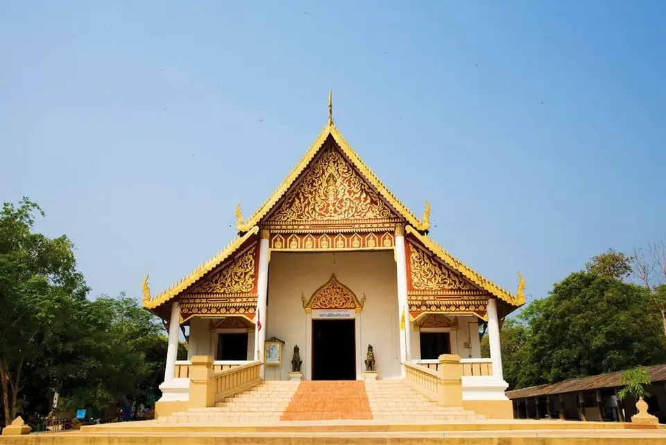 พระธาตุจอมแว่