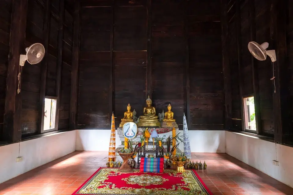 สิมไม้วัดเจริญทรงธรรม