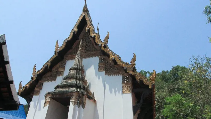 วัดสระบัว