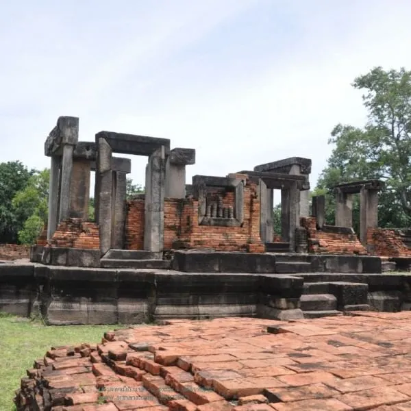 ปราสาทเมืองเก่า