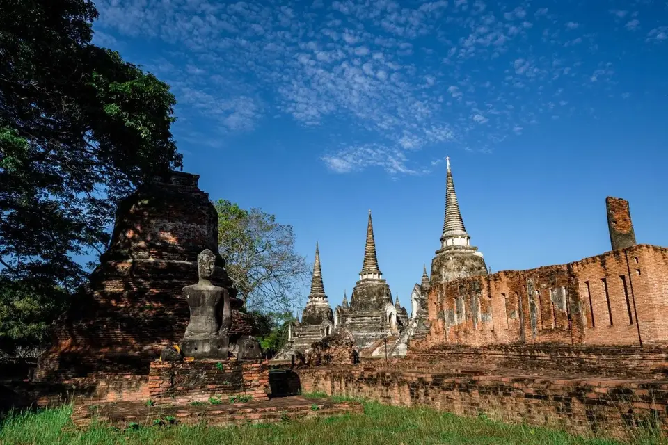 พระราชวังหลวงหรือพระราชวังโบราณ